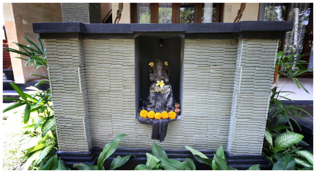 Ubud Harmony Private Villa And Pool Exterior photo